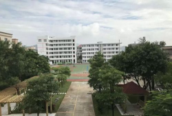 涂岭中心小学