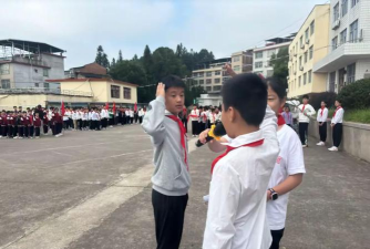 鹤塘中心小学