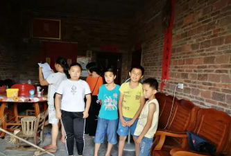 信宜市怀乡镇德胜小学