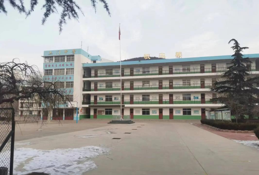 夹江县土门乡初级中学校