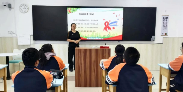 大兴安岭地区新林区第二中学阅读区