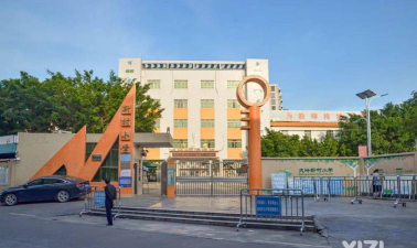 惠东县大岭棠阁小学阅读区