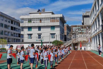 泰顺县月湖乡中心小学阅读区