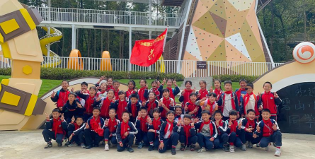 瑞安市碧山镇中心小学阅读区