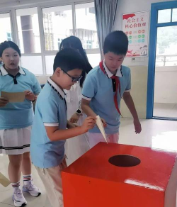 浙江省湖州市安吉县递铺镇第三小学阅读区