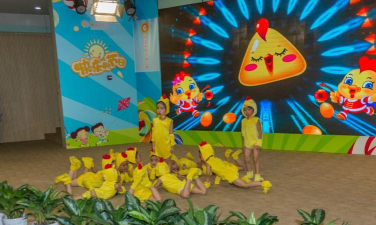 深圳市南山区特蕾新豪方幼儿园阅读区