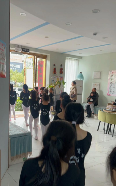 开江县普安荔舞飞扬艺术培训学校有限公司