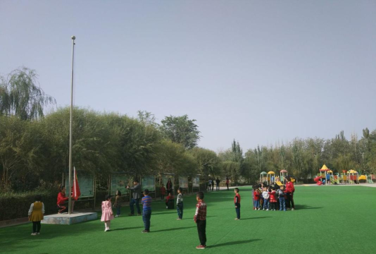 新疆巴州且末县幼儿园