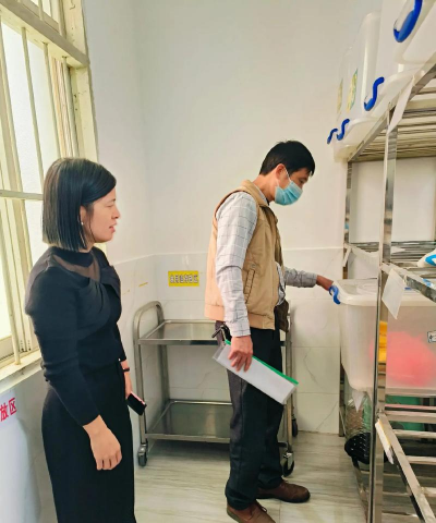 廉城镇朝阳幼儿园阅读区