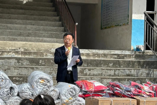 泉口镇中心完小