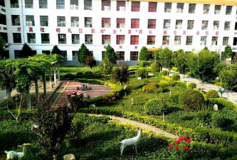 凤翔县横水镇第一中学阅读区