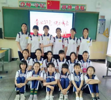 庵埠镇维文小学阅读区