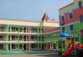 彩塘镇院前幼儿园阅读区