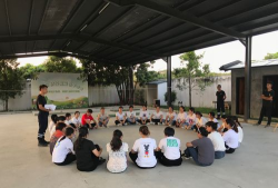 黄冈镇丹霞幼儿园阅读区