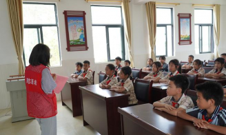 江南区延安镇中心学校阅读区