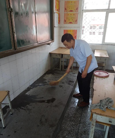 东华镇英华第二小学