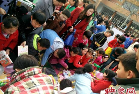 龙湖镇三英小学