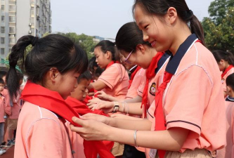 万载县康乐镇第一小学