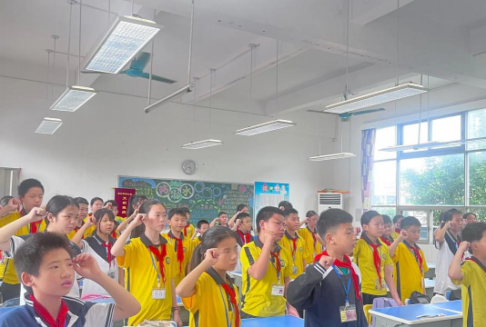 浮山镇军埔小学