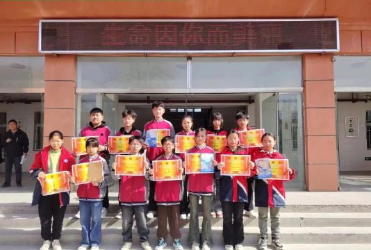 东昌府区斗虎屯镇中心小学