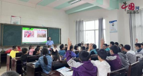 巴州区白庙小学