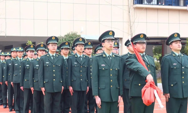 龙湾区春晖高级中学阅读区