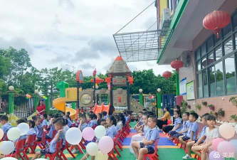 深圳市龙华区晶晶小明星幼儿园