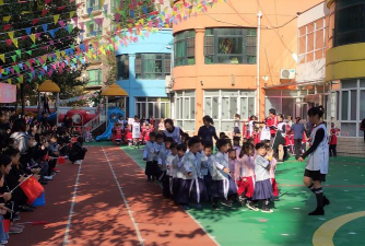 武汉市硚口区贝比堡汉水熙园幼儿园阅读区