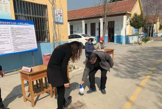 曲阜市董大城小学