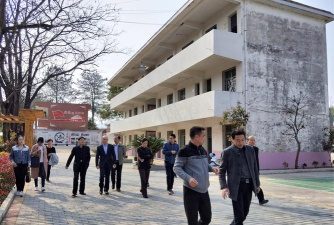 石城县丰山初级中学阅读区