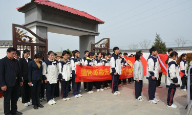 临泉县土坡乡初级中学阅读区