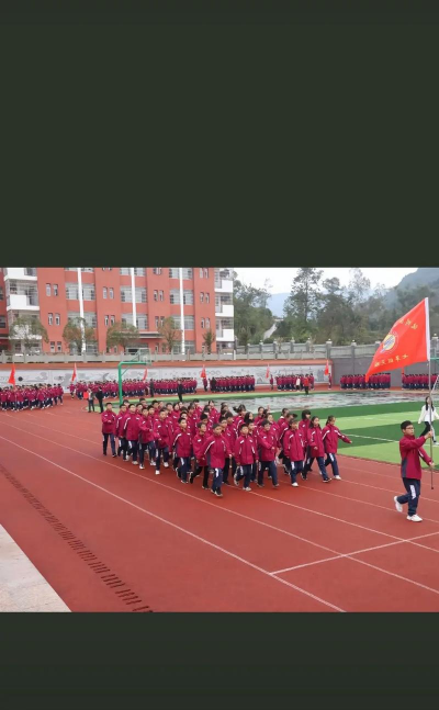 达县桥湾乡中心校阅读区