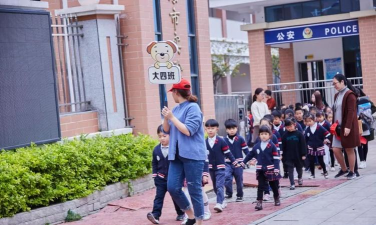 龙海市实验小学幼儿园阅读区