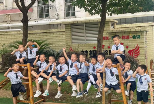 上杭县育才幼儿园阅读区