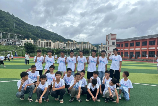 新洛中心小学