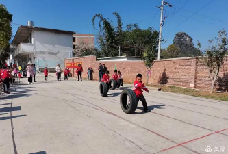 钟山镇龙马完小