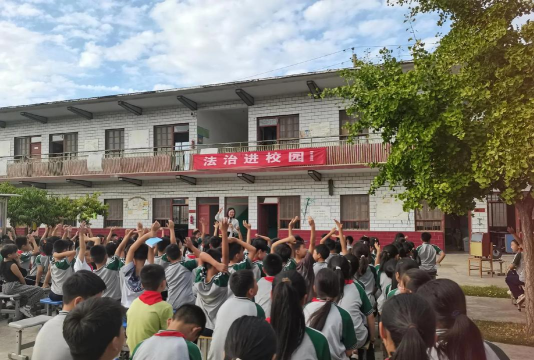 双坪乡法都小学
