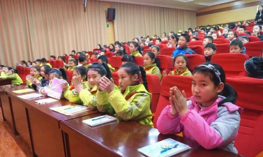 临渭区盈田小学