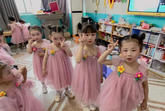 万安县新村小精灵幼儿园