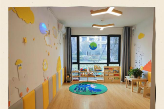 珍珠泉中心幼儿园阅读区