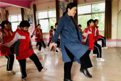 牡丹区吕陵镇三军中学