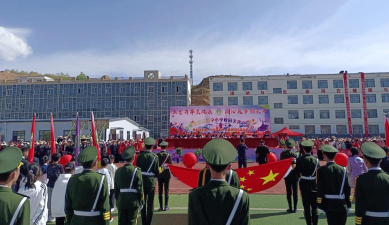 临潭县职业技术中学阅读区