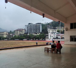 马关县坡脚中学阅读区