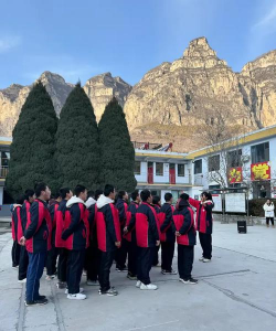 上桥中学阅读区