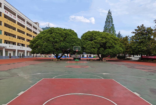 昆明市官渡区双哨中学