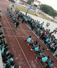 绥阳县郑场镇上坪中学阅读区