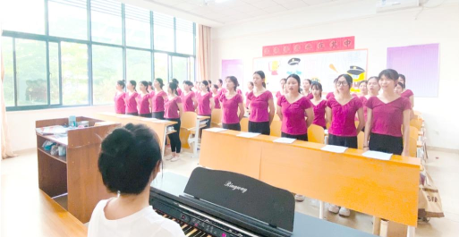 海口幼师学校阅读区