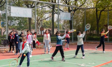 长宁区凇虹路小学