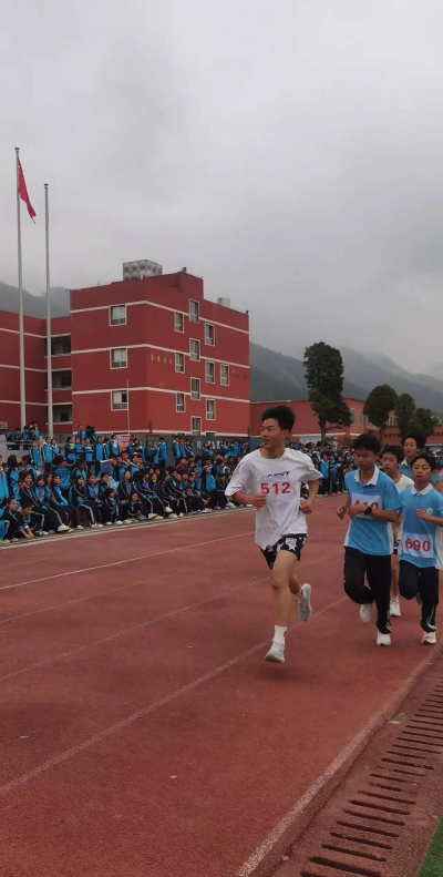 孝昌县卫店镇久隆中学