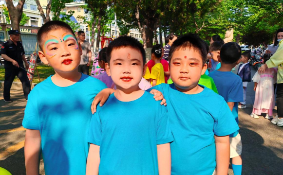 嘉兴市二轻幼儿园阅读区